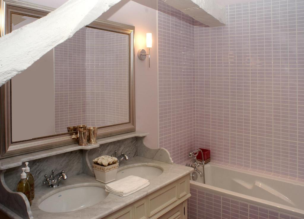 La Demeure De L'Ile Bed & Breakfast Craon  Exterior photo