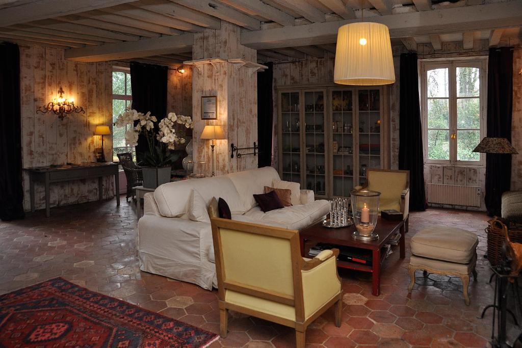 La Demeure De L'Ile Bed & Breakfast Craon  Exterior photo